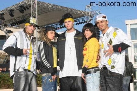 m pokora et son groupe qui dechire tout